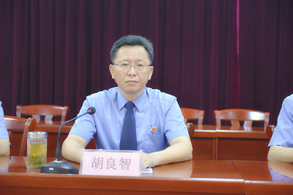 市检察院深入开展举报宣传周活动